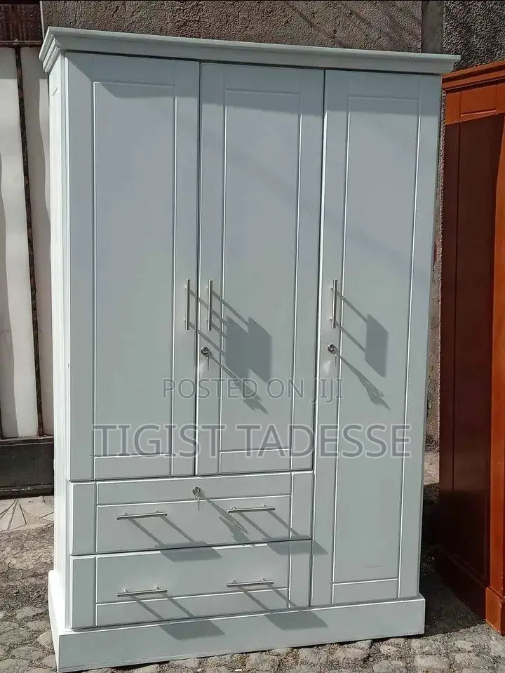 Cupboard 120cm