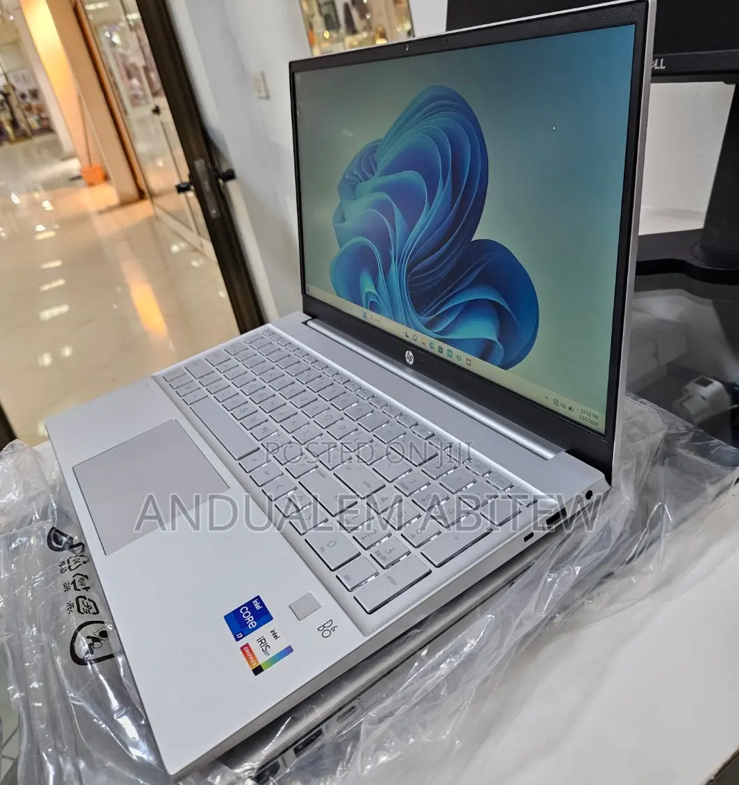 New Laptop HP Pavilion 15 16GB Intel Core I7 SSD 512GB