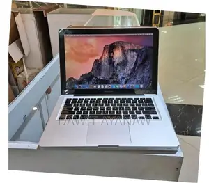 New Laptop Apple MacBook Pro 2012 8GB Intel Core i5 SSD 500GB