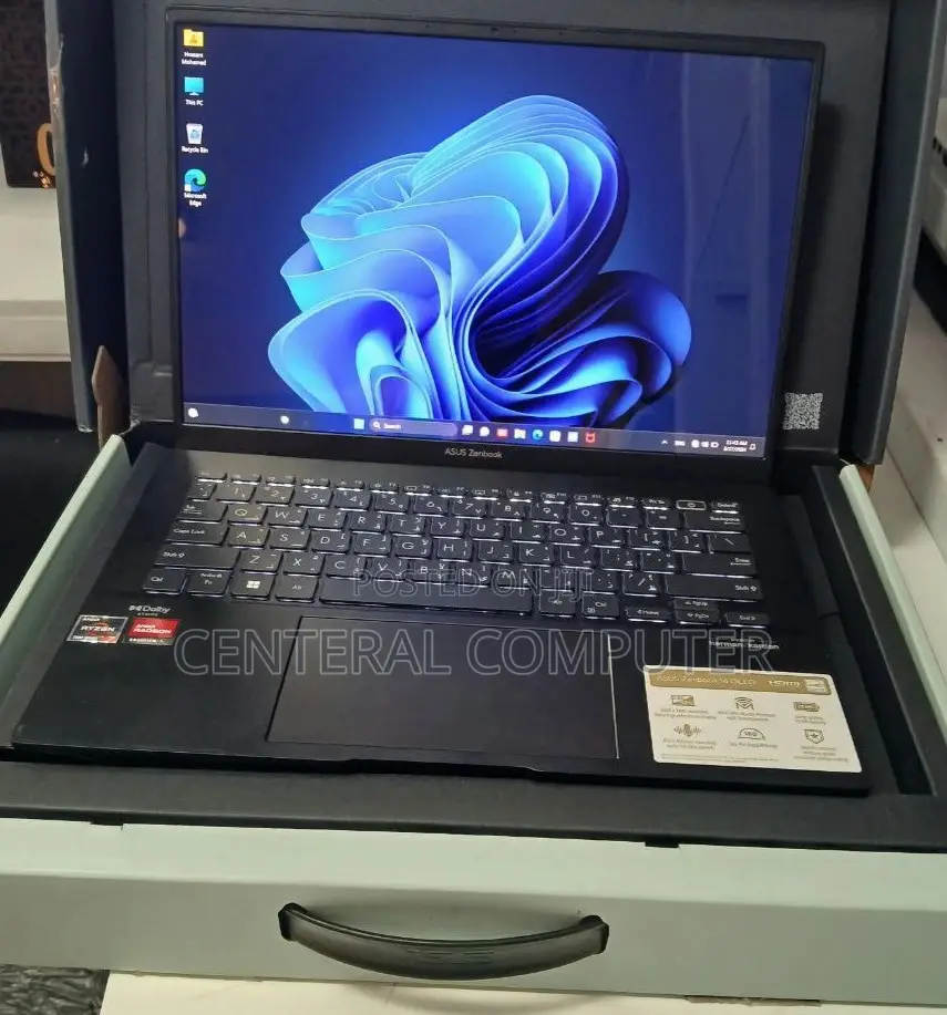 New Laptop Asus ZenBook Pro 15 UX580GE 20GB AMD Ryzen 7 SSD 1T