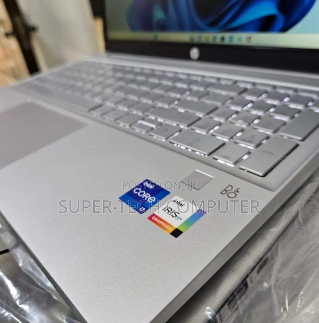 New Laptop HP Pavilion 15 16GB Intel Core I7 SSD 512GB