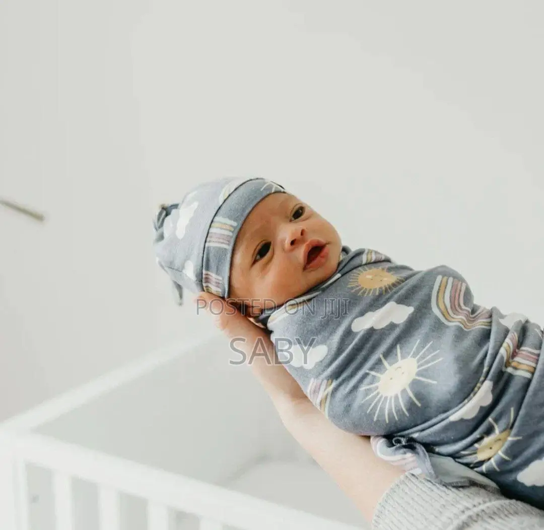 Newborn Swaddle Receiving Blanket Hat