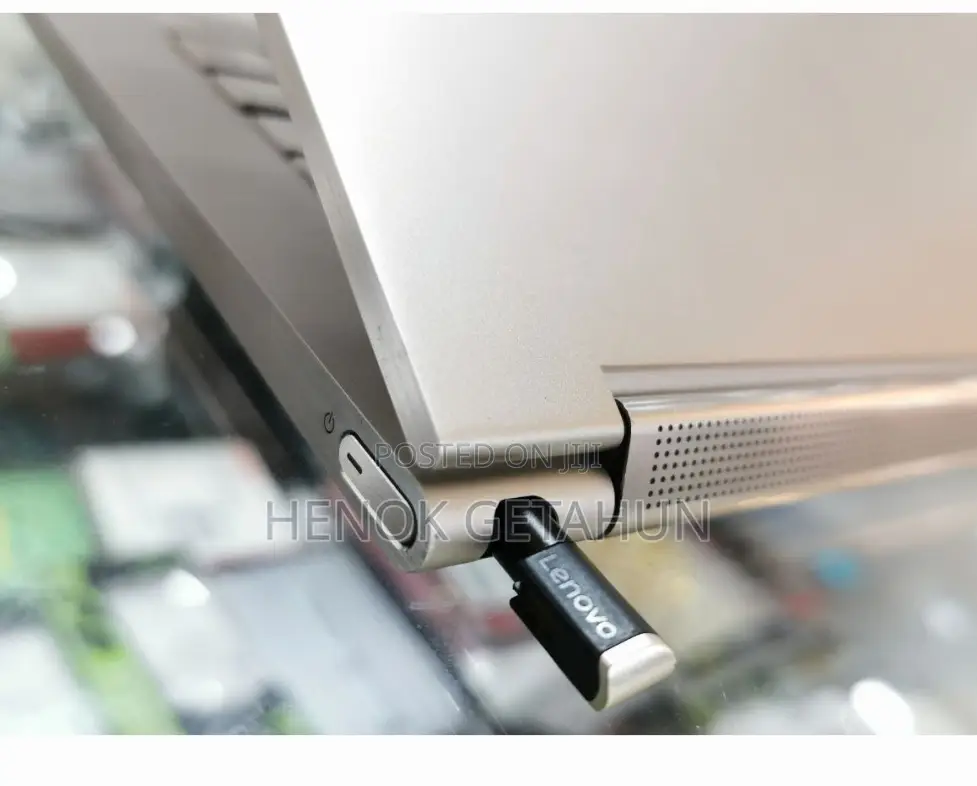 New Laptop Lenovo Yoga C930 16GB Intel Core I7 SSD 512GB