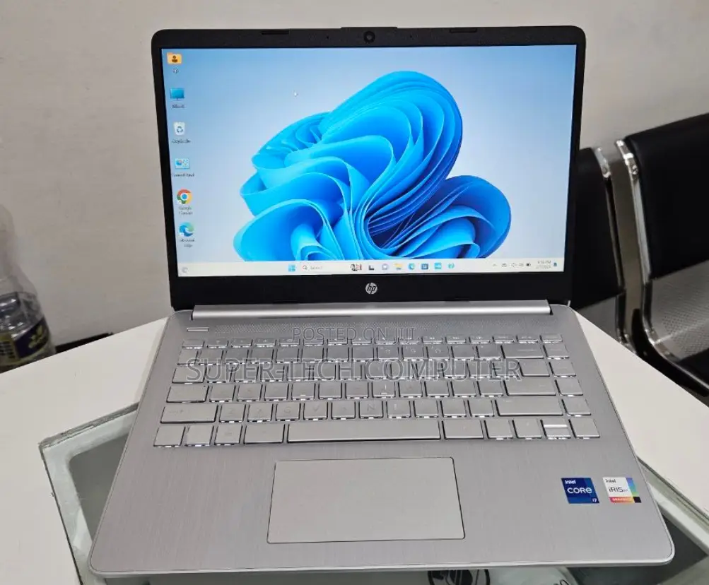 New Laptop HP Stream Notebook 16GB Intel Core I7 SSD 512GB