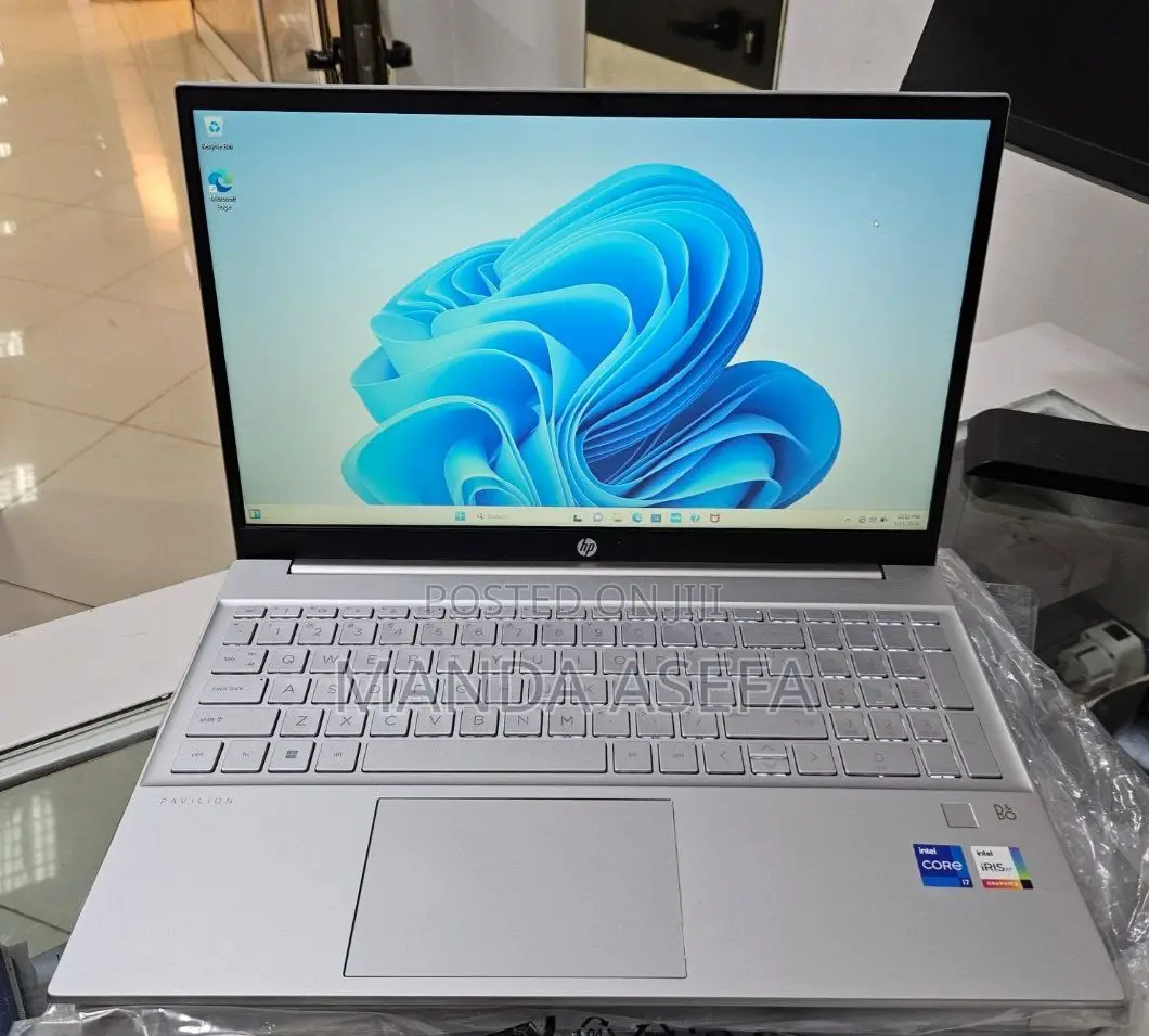 New Laptop HP Pavilion 15 16GB Intel Core I7 SSD 512GB