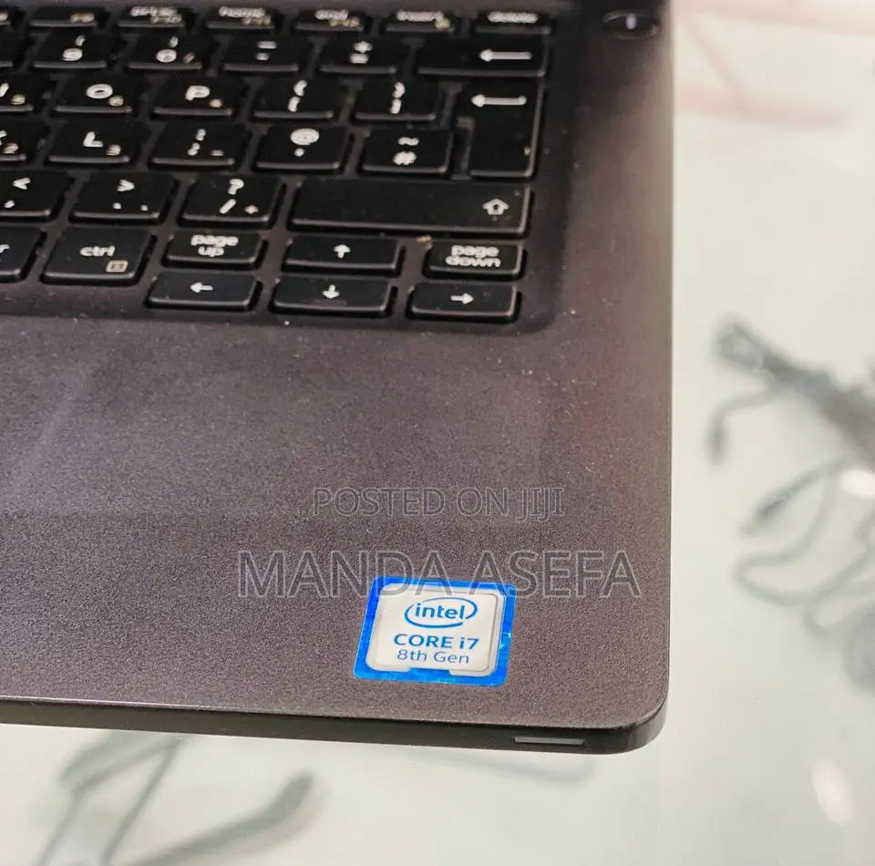 New Laptop Dell Inspiron 15 8GB Intel Core I7 SSD 256GB