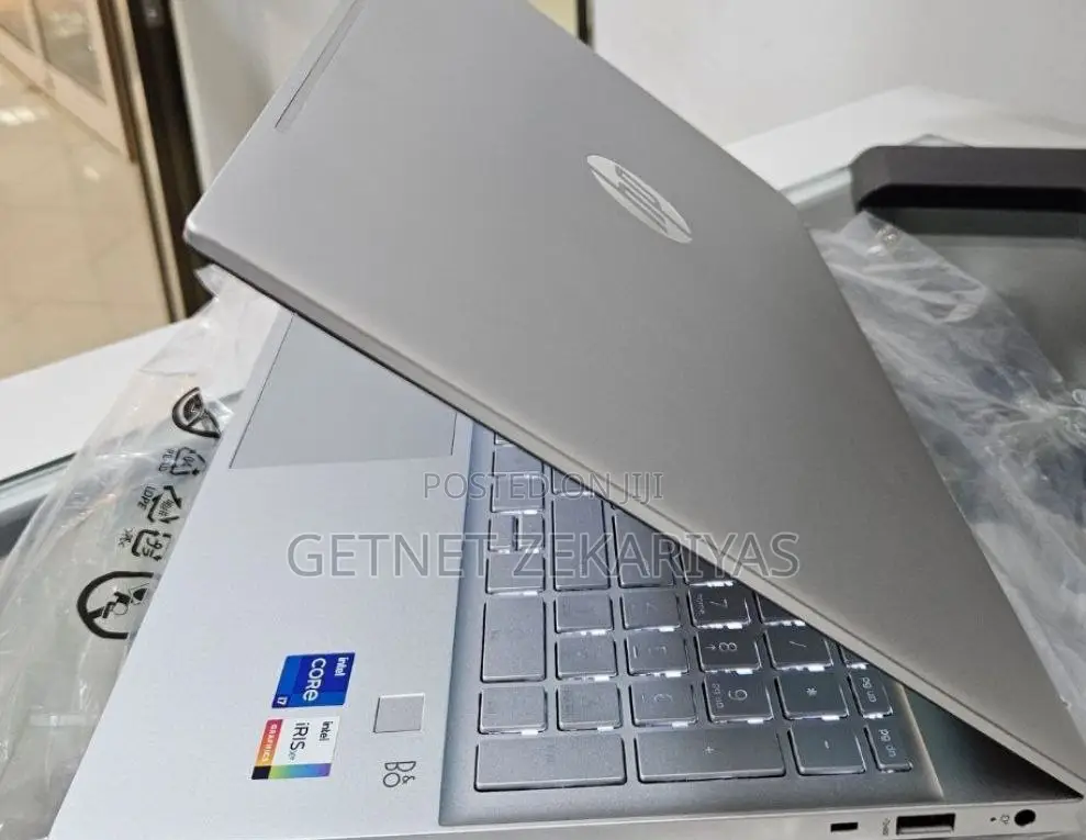 New Laptop HP Pavilion 15 16GB Intel Core I7 SSD 512GB