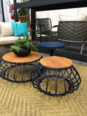 Photo - የመሀል የሶፋ ጠረንጴዛ