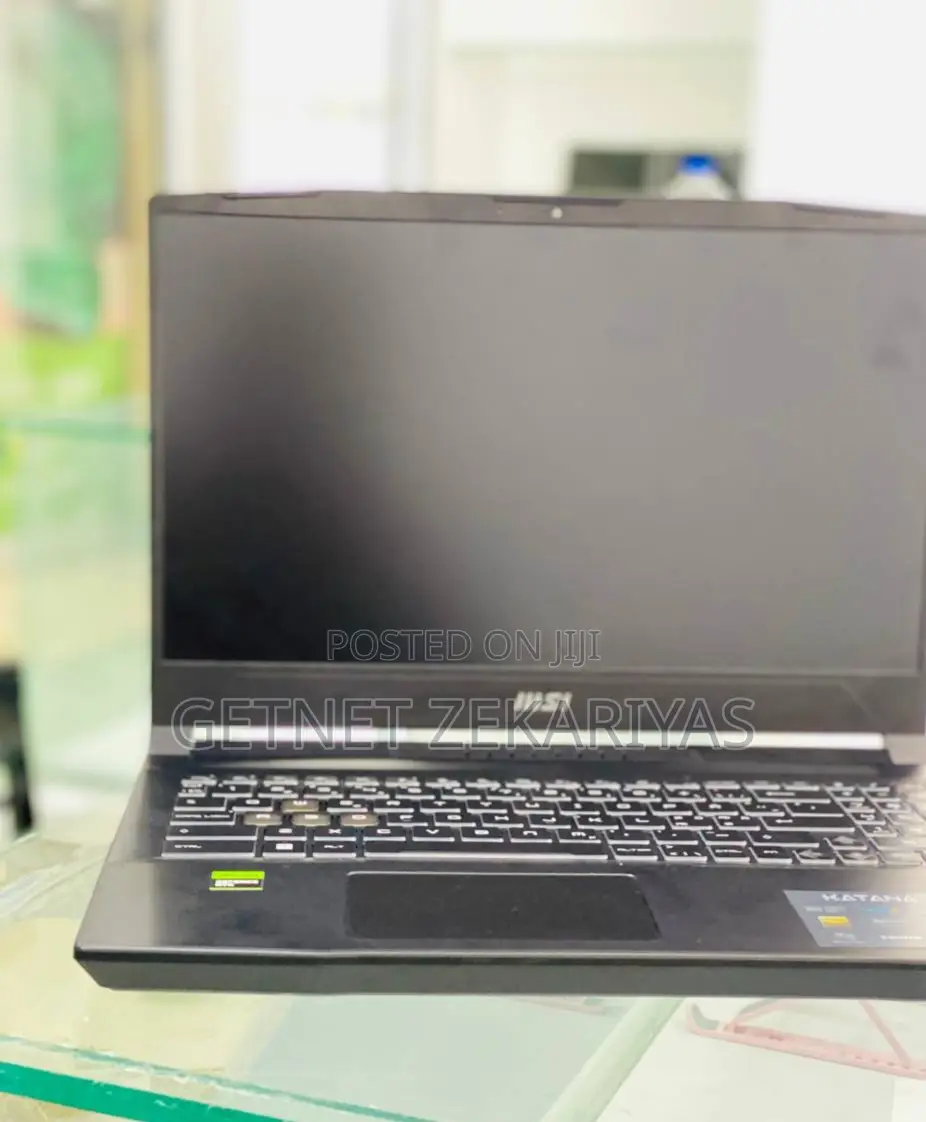 New Laptop MSI Katana 15 16GB Intel Core I9 SSD 512GB