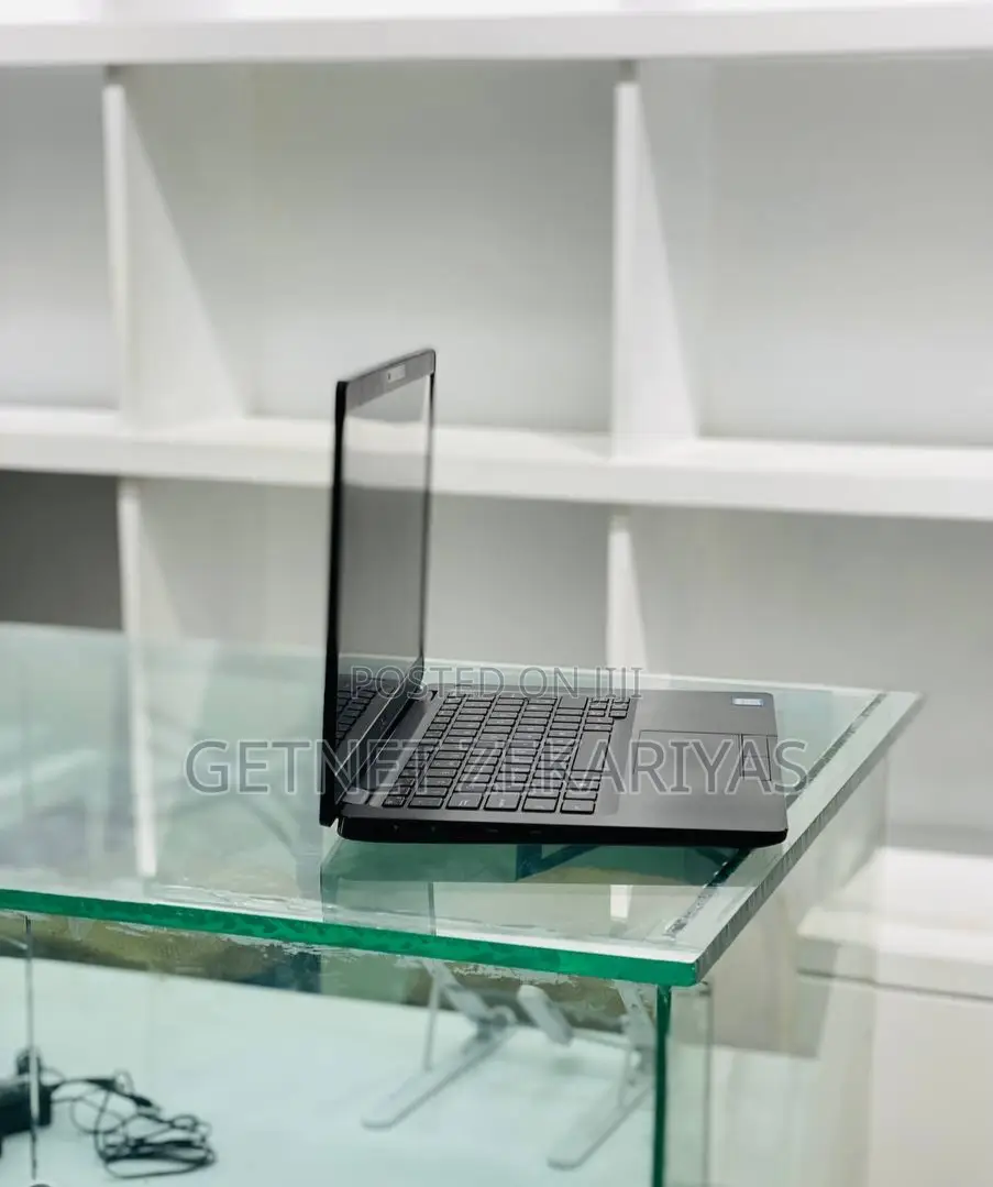 New Laptop Dell Inspiron 15 16GB Intel Core I7 SSD 256GB