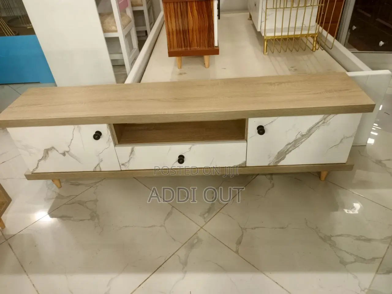 Tv Stand/ቲቪ ማስቀመጫ