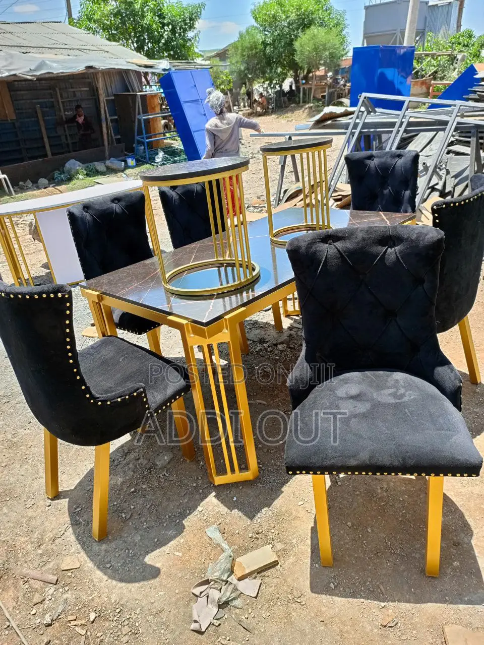 መመገቢ ጠረጴዛ/Dinning Table