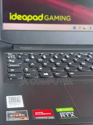 New Laptop Lenovo Ideapad 3 8GB AMD Ryzen 5 SSD 512GB