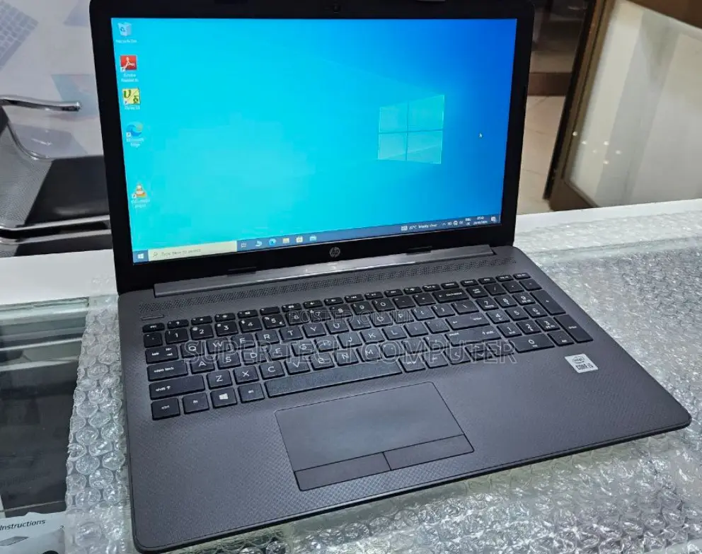 New Laptop HP Stream Notebook 8GB Intel Core I5 HDD 1T