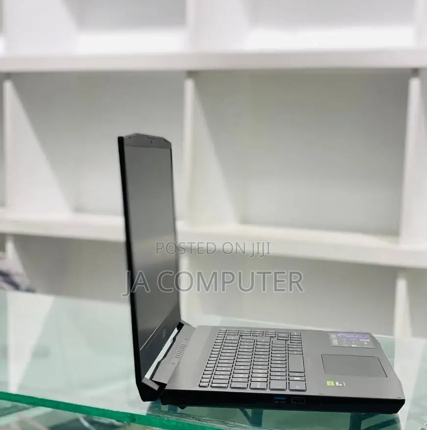 New Laptop MSI Katana 15 16GB Intel Core I9 SSD 512GB