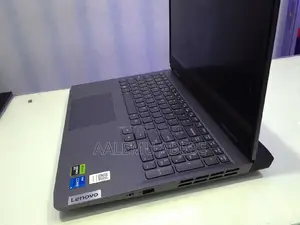 New Laptop Lenovo Legion 5 8GB Intel Core I5 SSD 512GB