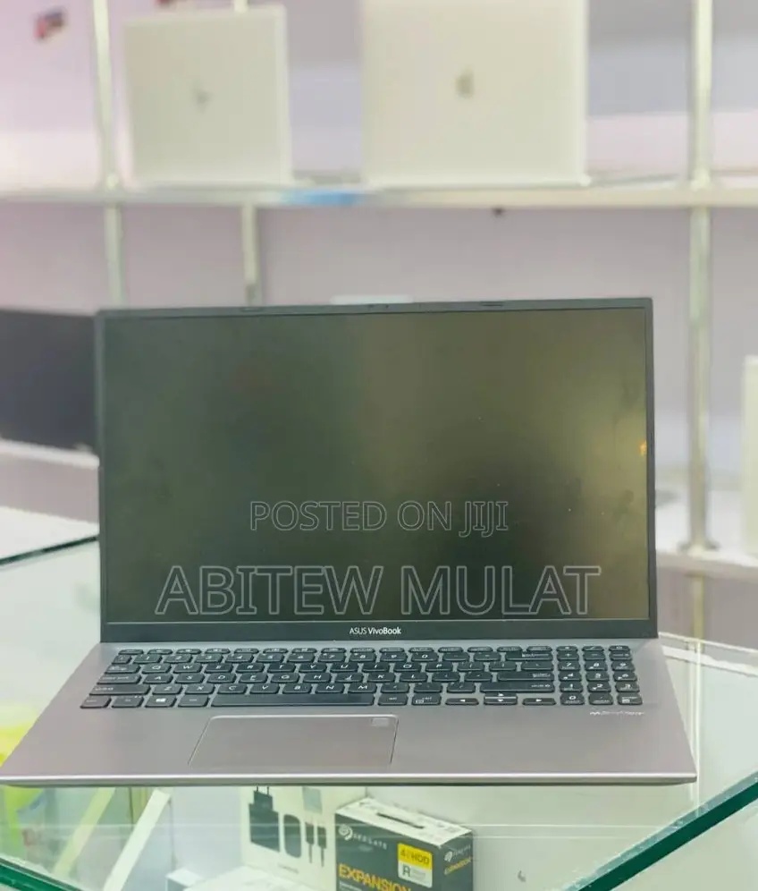 New Laptop Asus VivoBook 15 X505BA 8GB Intel Core I5 SSD 512GB