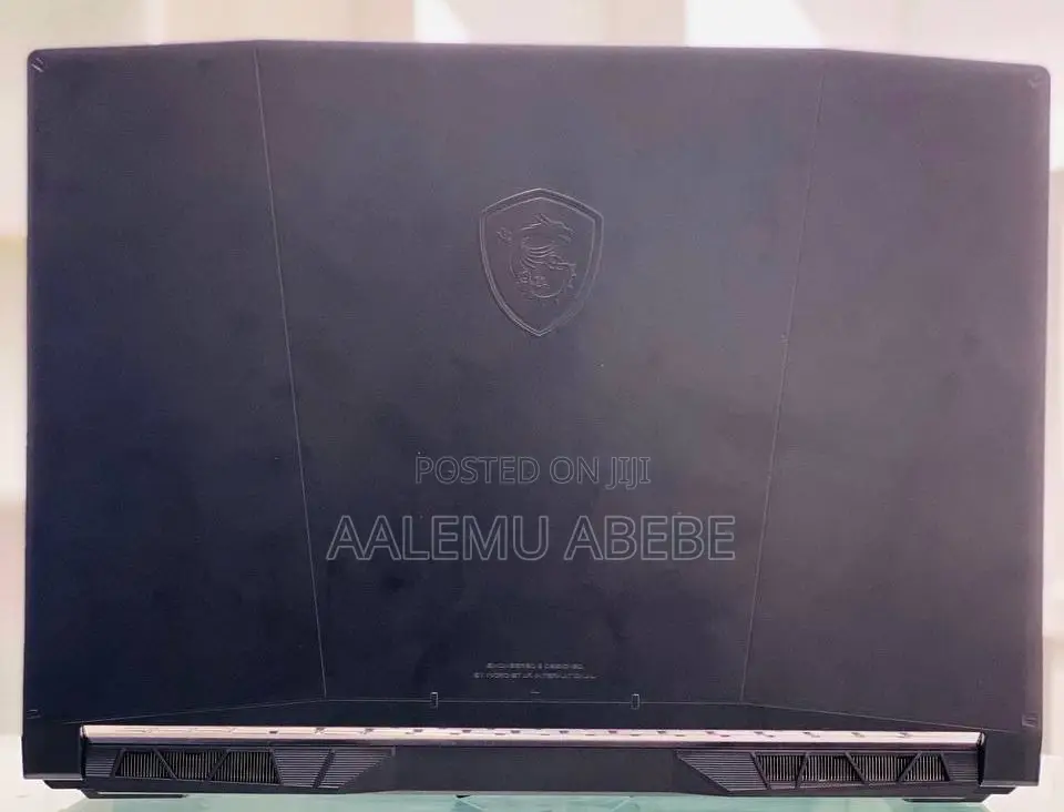 New Laptop MSI Katana 17 16GB Intel Core I9 SSD 512GB