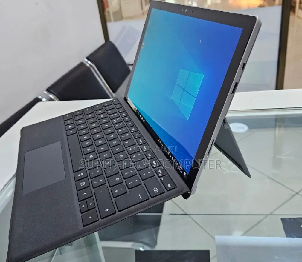 New Laptop Microsoft Surface Pro 4 8GB Intel Core I5 SSD 256GB