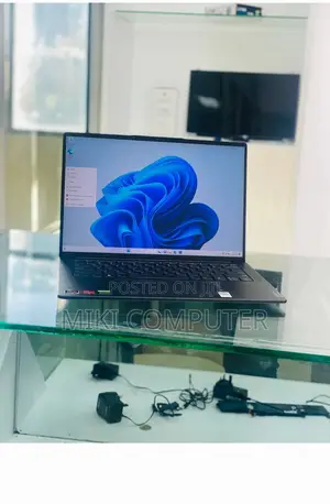 New Laptop Lenovo Legion 5 32GB AMD Ryzen 9 SSD 1T