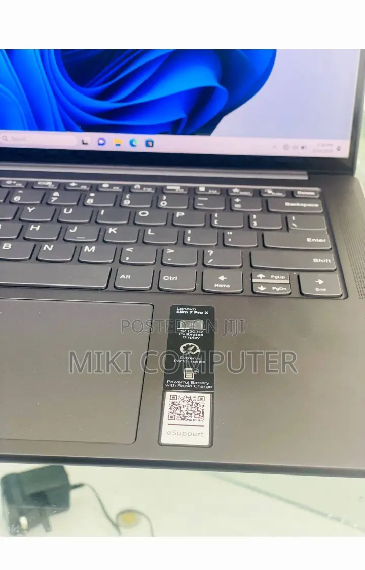 New Laptop Lenovo Legion 5 32GB AMD Ryzen 9 SSD 1T