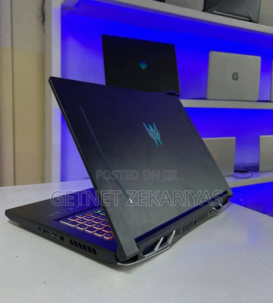New Laptop Acer Predator Helios 300 16GB Intel Core I9 SSD 1T