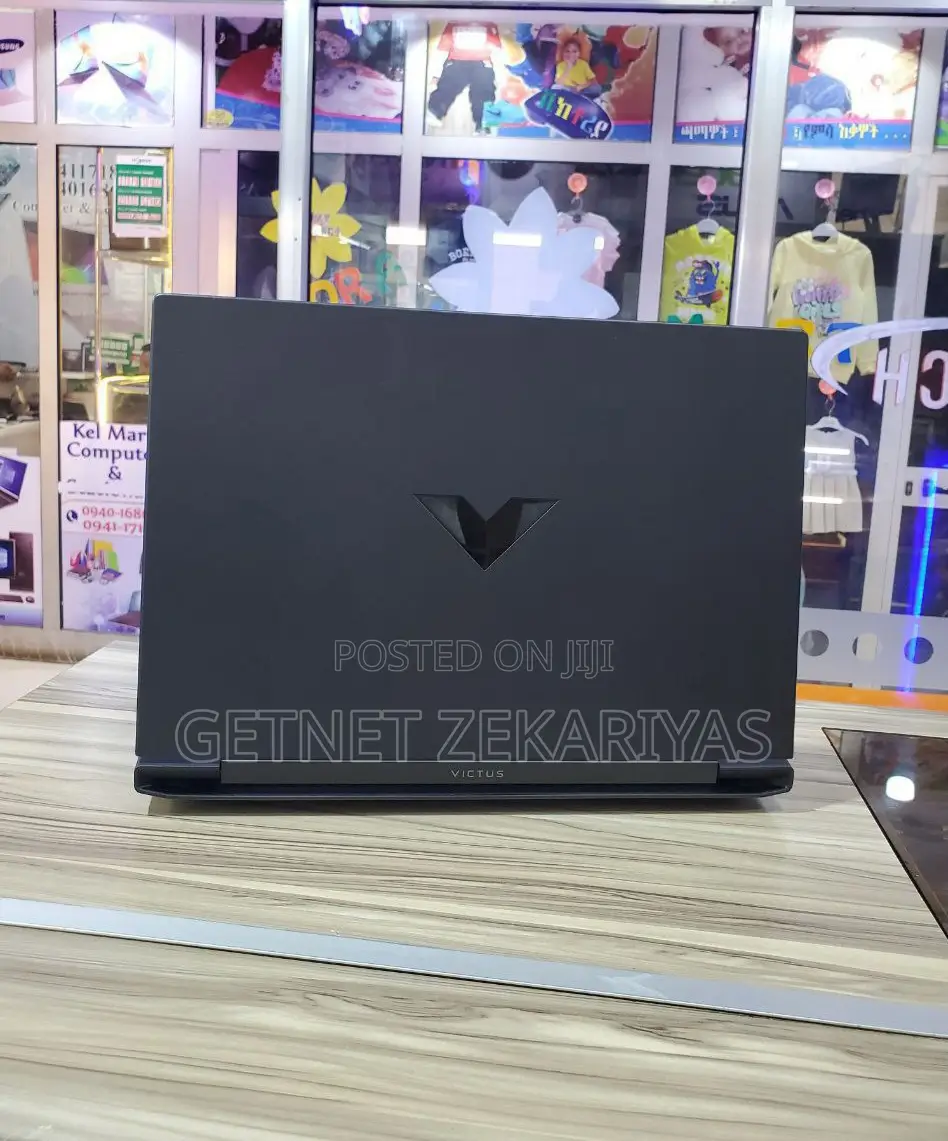 New Laptop HP Victus 15 16GB AMD Ryzen 5 SSD 512GB