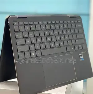 New Laptop HP Spectre 13t 16GB Intel Core I7 SSD 512GB