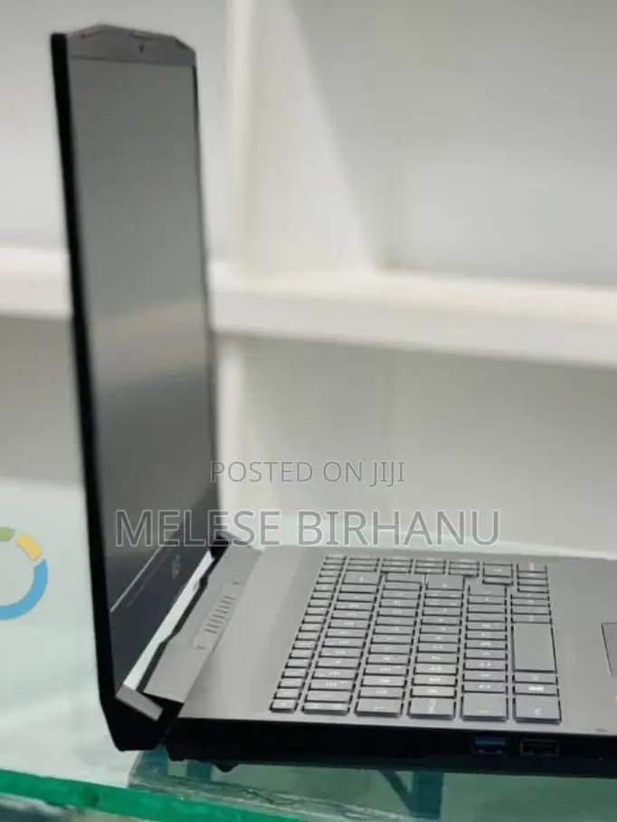 New Laptop MSI Katana 15 16GB Intel Core I9 SSD 512GB