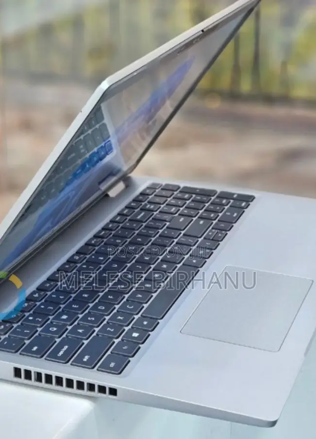 New Laptop Dell Precision 3561 16GB Intel Core I7 SSD 512GB