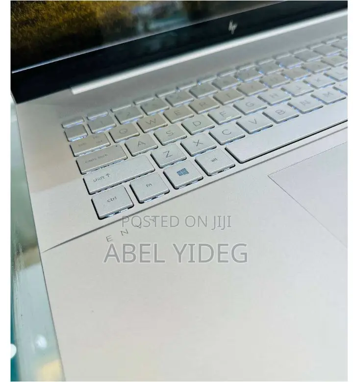 New Laptop HP Envy 17 16GB Intel Core I7 SSD 512GB