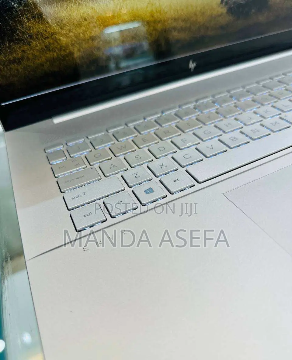 New Laptop HP Envy 17 16GB Intel Core I7 SSD 512GB