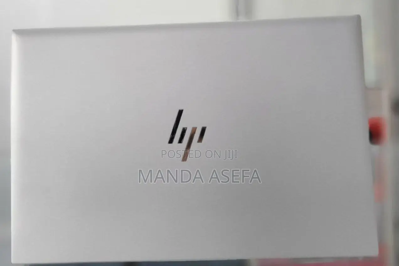 New Laptop HP 16GB AMD Ryzen 5 SSD 512GB