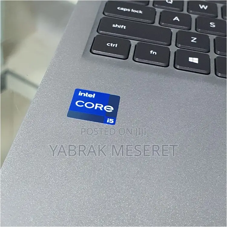 New Laptop Dell Inspiron 15 16GB Intel Core i5 SSD 512GB