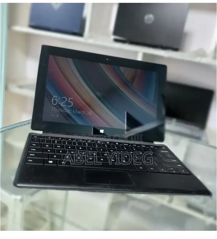 New Microsoft Surface 32 GB Gray