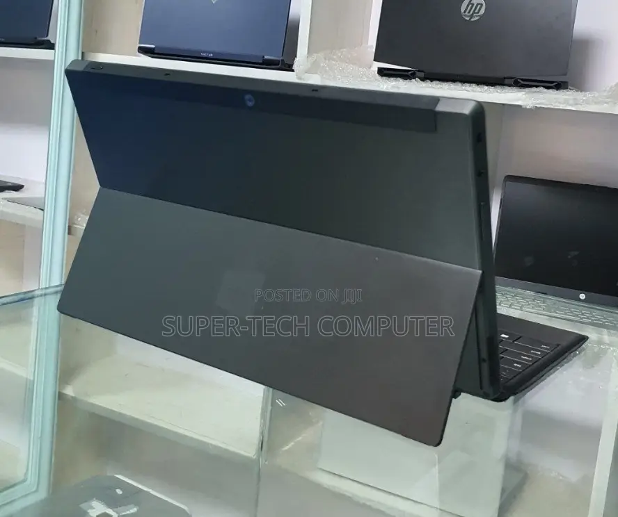 New Laptop Microsoft 2GB Intel Core 2 Quad SSD 32GB