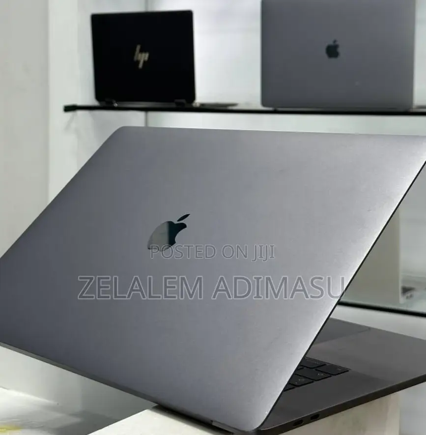 New Laptop Apple MacBook 2016 16GB Intel Core I7 SSD 512GB