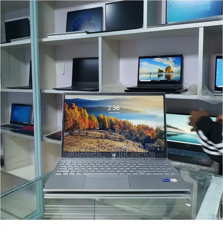 New Laptop HP Pavilion 15 16GB Intel Core I7 SSD 512GB