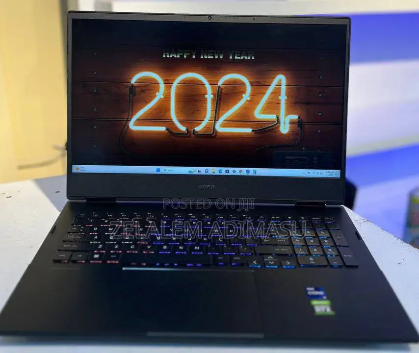 New Laptop HP Omen 15 16GB Intel Core I9 SSD 1T