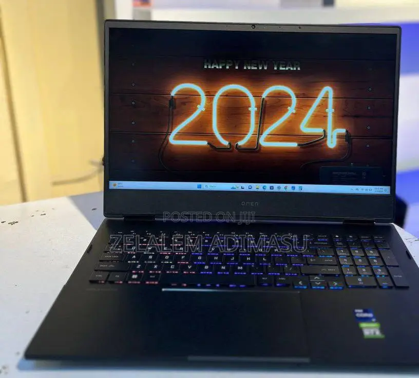 New Laptop HP Omen 15 16GB Intel Core I9 SSD 1T