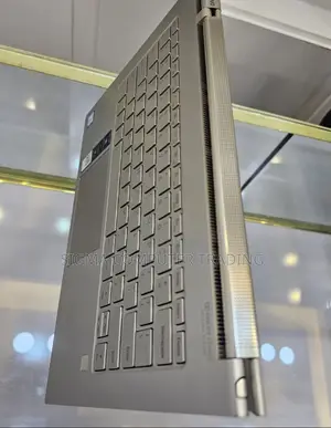 New Laptop Lenovo Yoga 730 16GB Intel Core I7 SSD 512GB