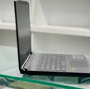 New Laptop MSI Katana 15 16GB Intel Core I9 SSD 512GB