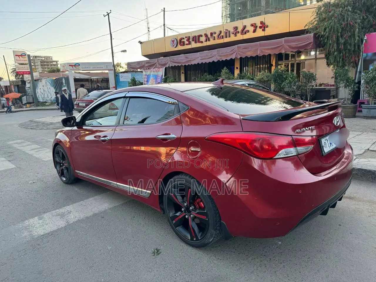 Hyundai Avante 2012 Red