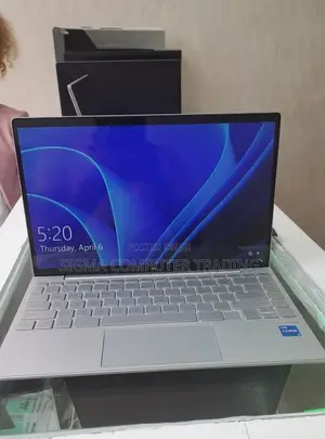 New Laptop HP Envy 13 16GB Intel Core i5 SSD 512GB