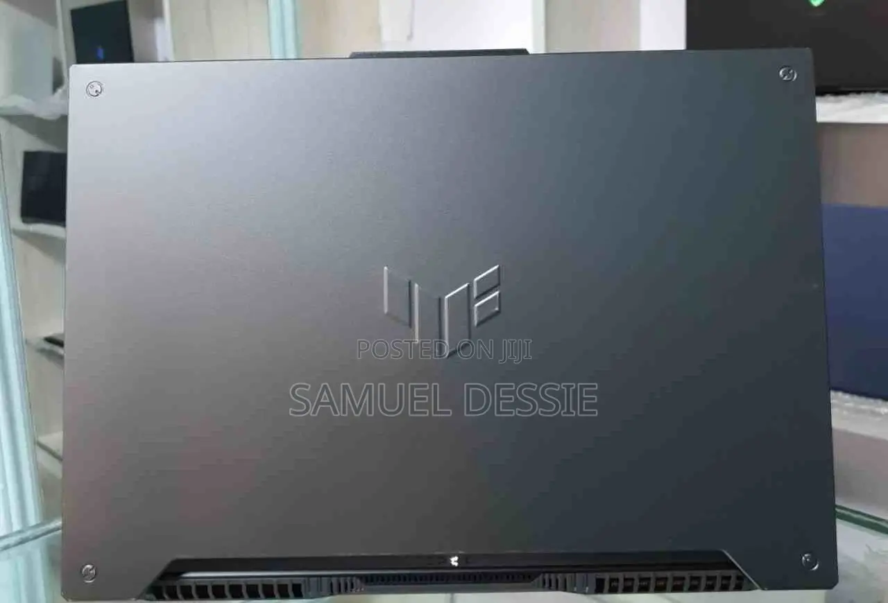 New Laptop Asus TUF Dash F15 16GB AMD Ryzen 7 SSD 1T