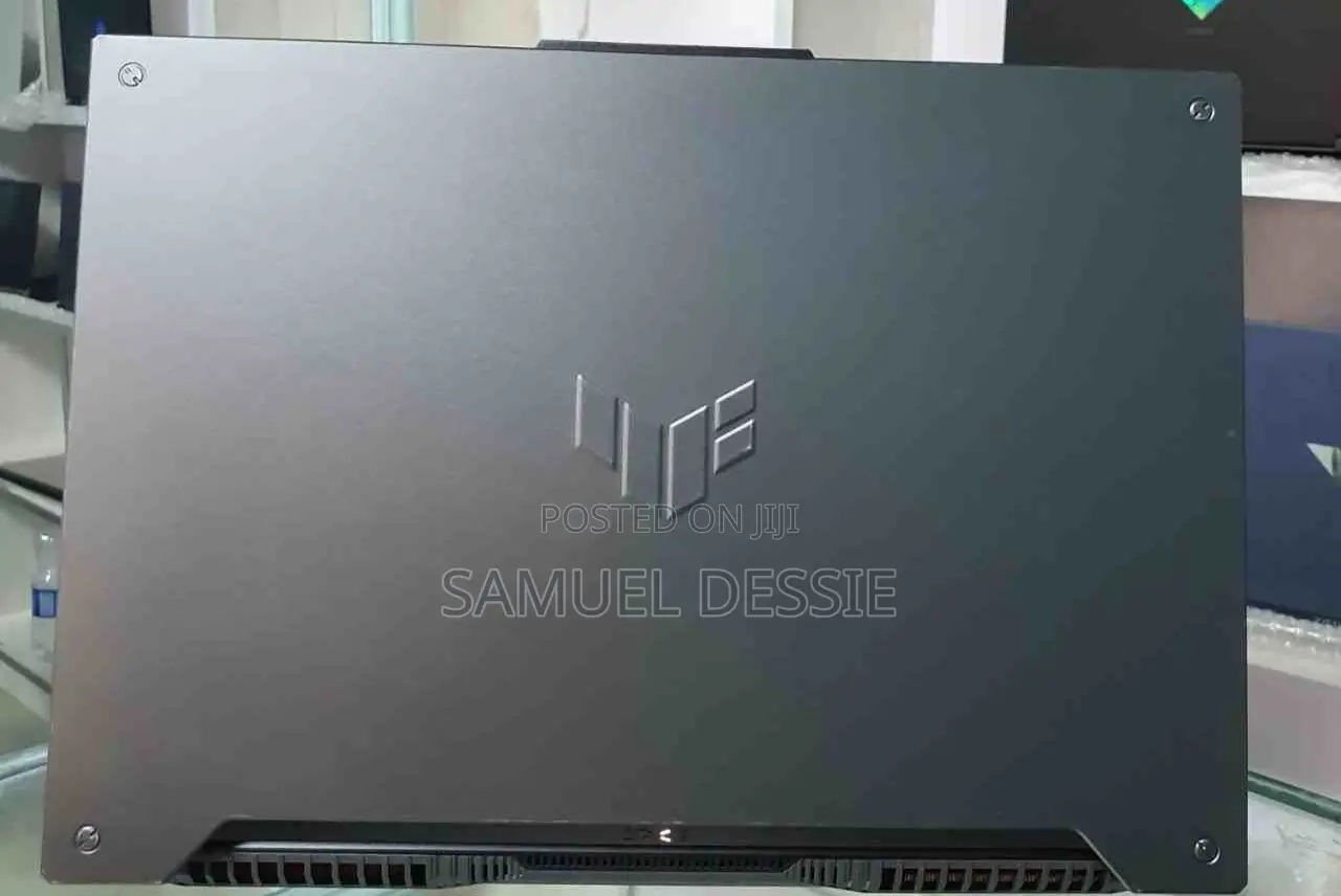 New Laptop Asus TUF Dash F15 16GB AMD Ryzen 7 SSD 1T