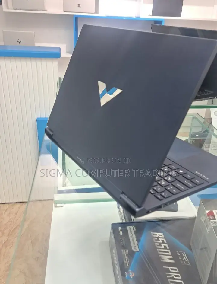 New Laptop HP Victus 15 8GB Intel Core I5 SSD 512GB