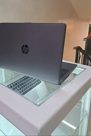 New Laptop HP Stream Notebook 8GB Intel Core I5 HDD 1T