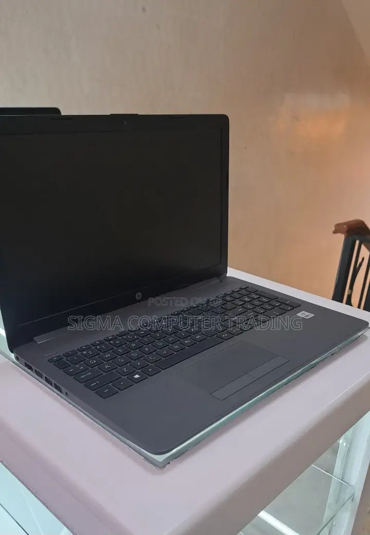 New Laptop HP Stream Notebook 8GB Intel Core I5 HDD 1T