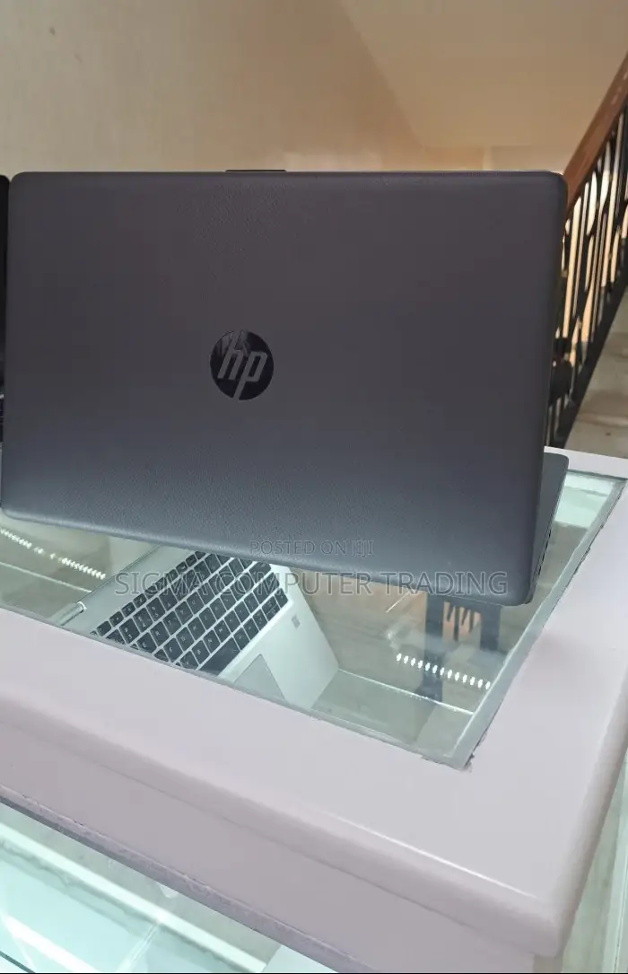 New Laptop HP Stream Notebook 8GB Intel Core I5 HDD 1T